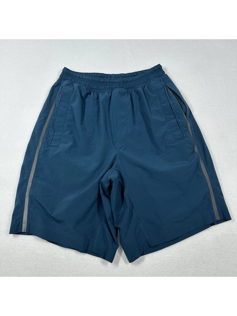Lululemon Men's Pace Breaker Short 9'' Liner Turquoise Size M